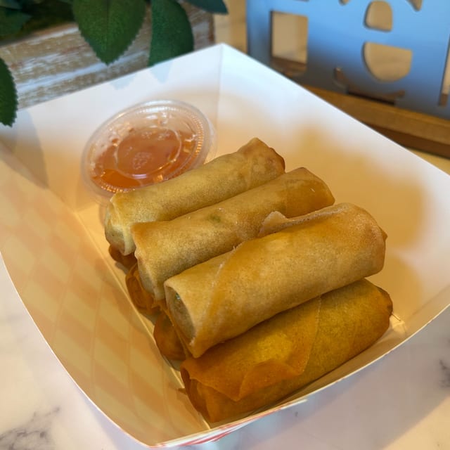 Egg Rolls (7 Pieces).
