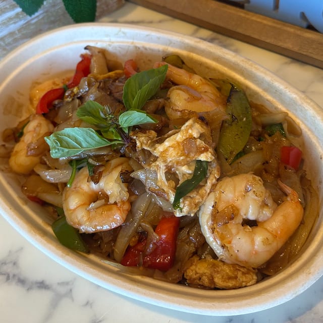 Drunken Noodle (Lunch Combo).
