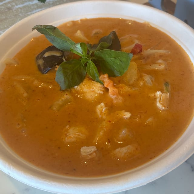 Pineapple Chicken Curry (Lunch Combo).