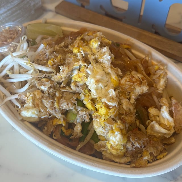 Crab Pad Thai.