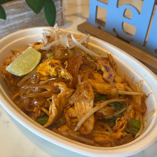 Pad Thai.