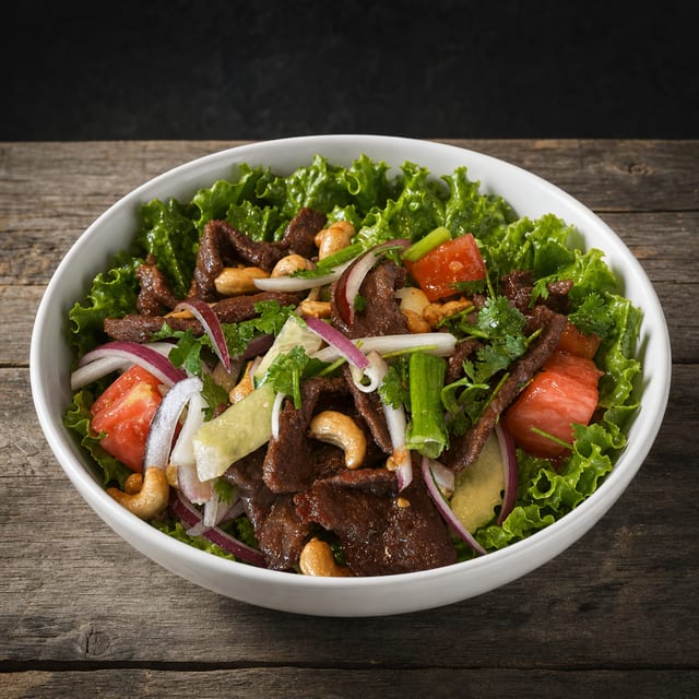 Yum Nuah (Beef Salad).