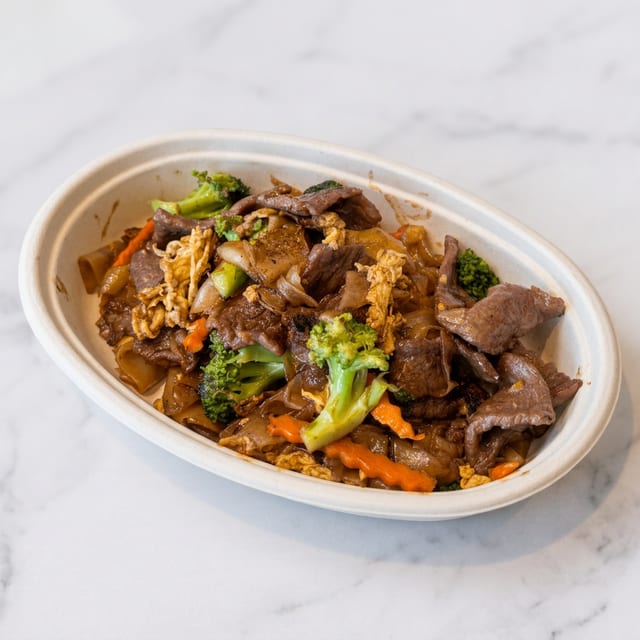 Pad See Ew (Lunch Combo).