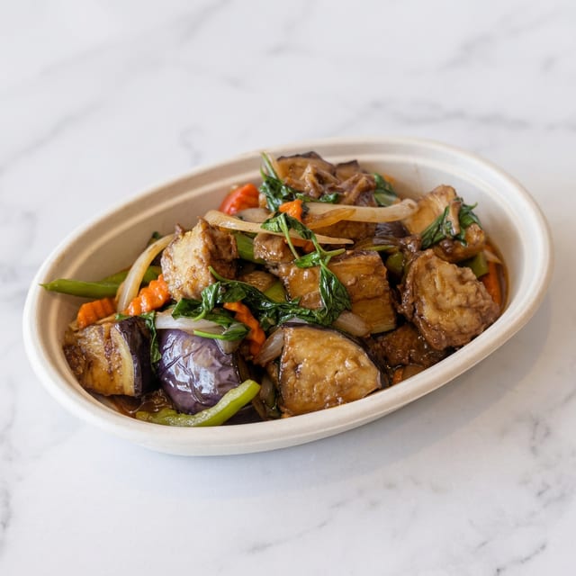 Basil Eggplant (Lunch Combo).